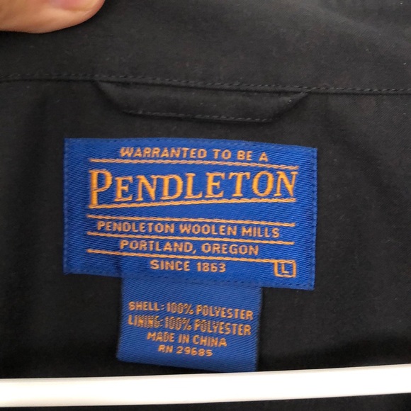 Pendleton windbreaker - Picture 2 of 3